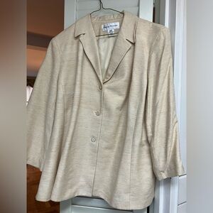 Rena Rowan Cream Blazer